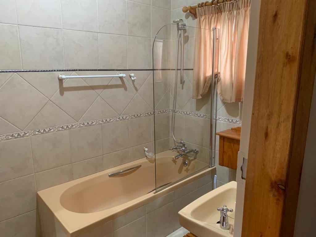 Nkwasi Lodge Parys Kültér fotó